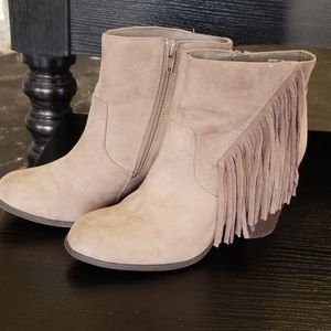 Madden Girl Descent Fringe Booties